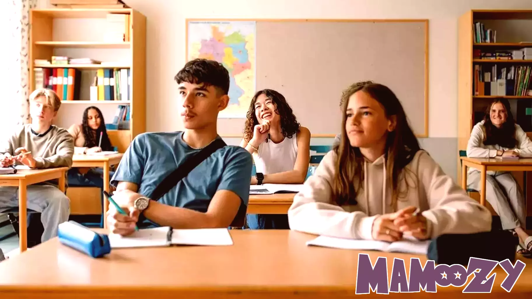 Navigating Smartphone Use in Schools: Tips for Teens to Stay Focused