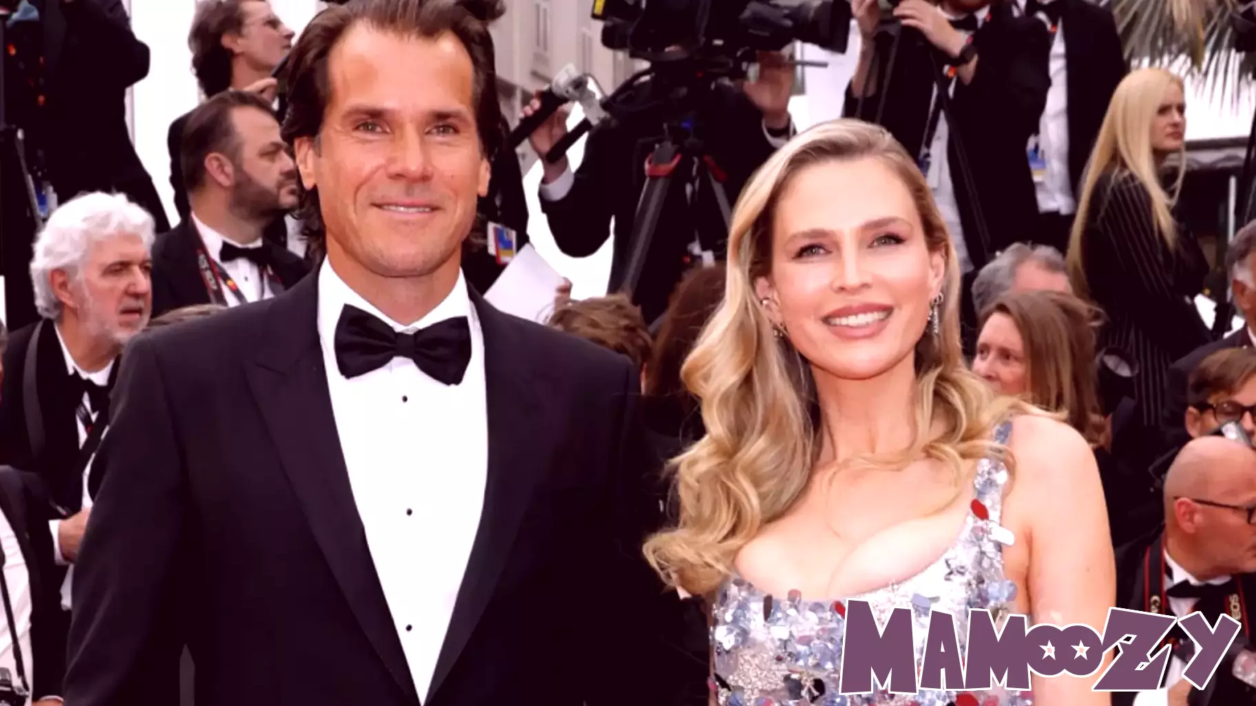 Sara Foster And Her Ex Take Healthy Co-Parenting To The Next Level With Their Living Arrangement