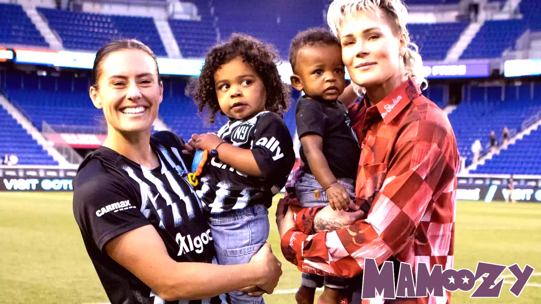 Soccer star Ashlyn Harris talks 'co-parenting' with ex Ali Krieger: 'I respect her as a mom'